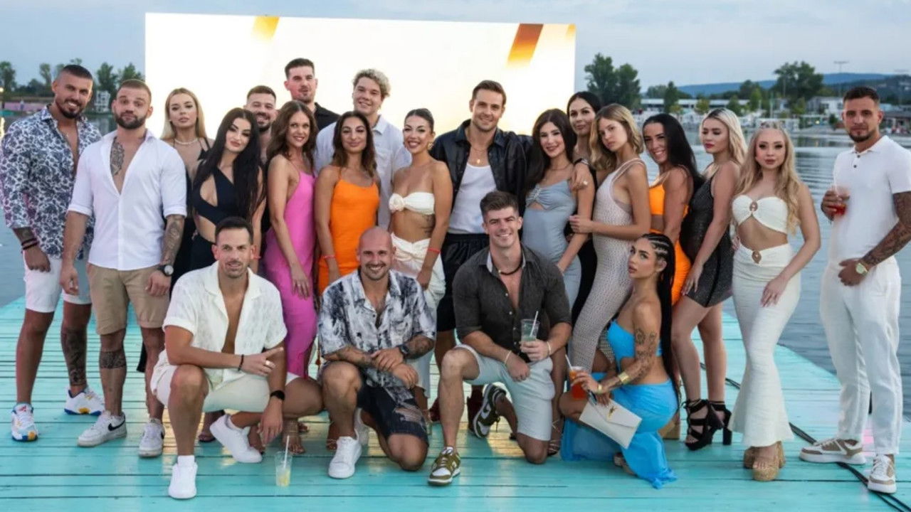 A Kísértés backdrop