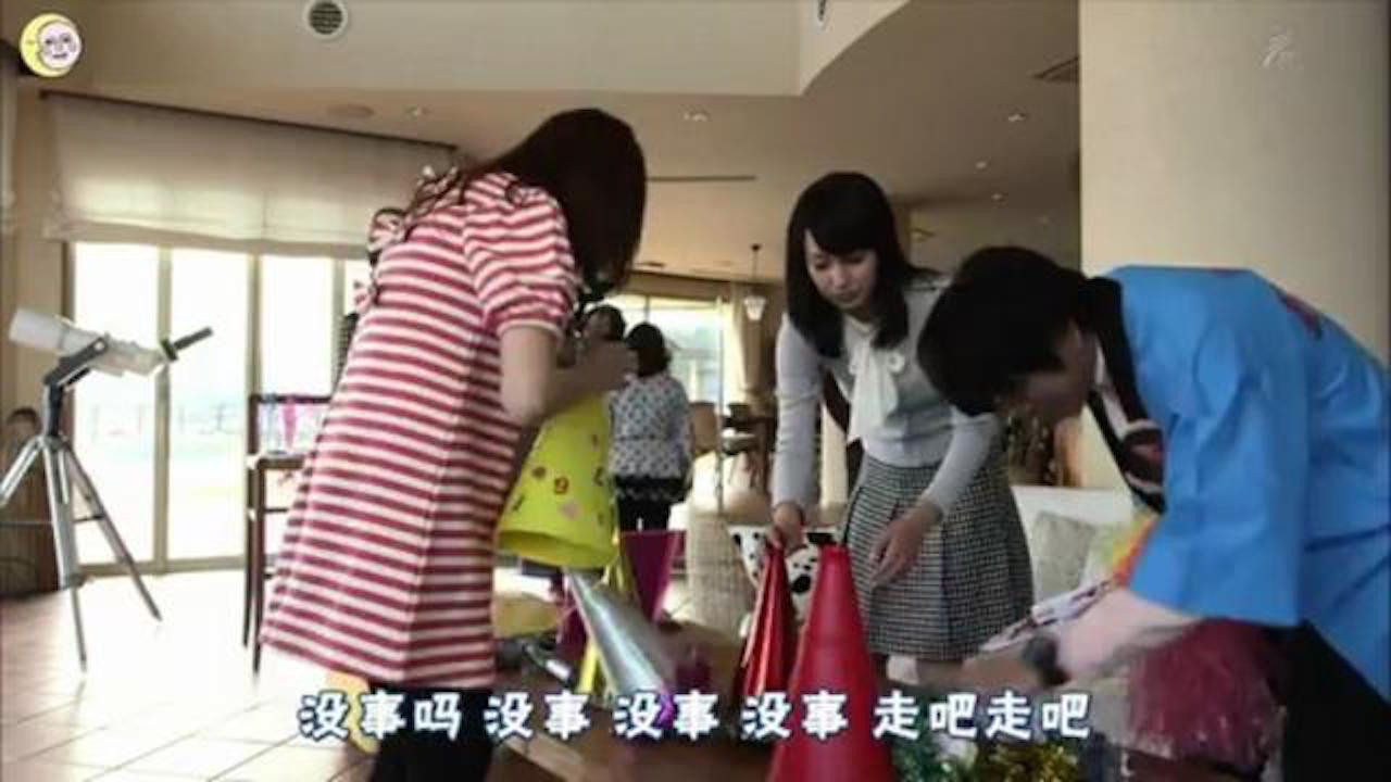 嘆きの美女 backdrop