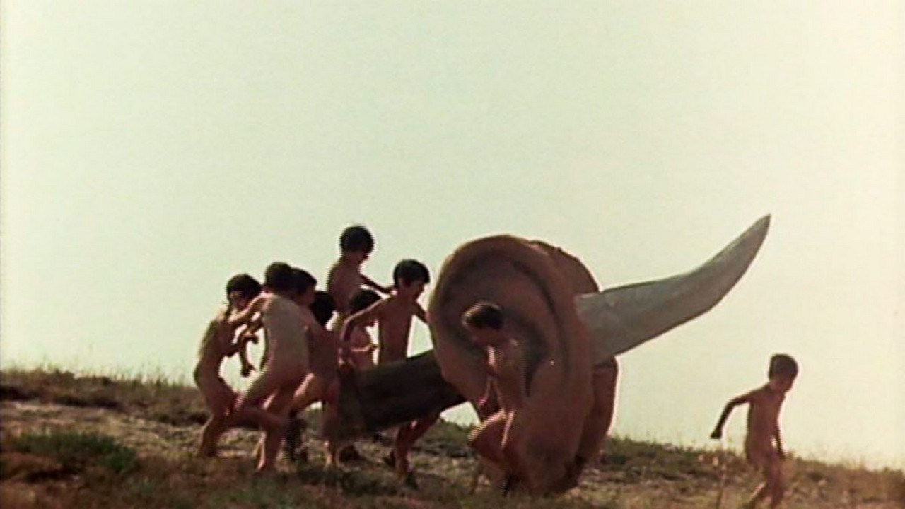 The Tree of Guernica backdrop