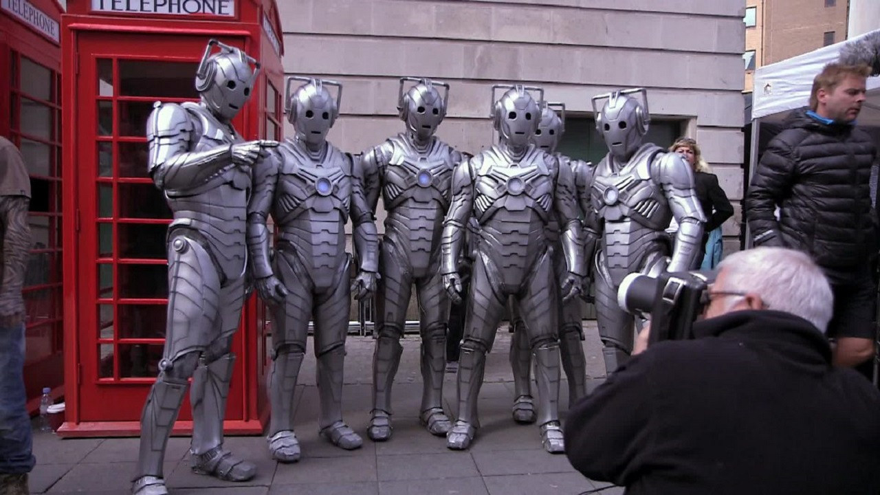 Doctor Who Extra backdrop