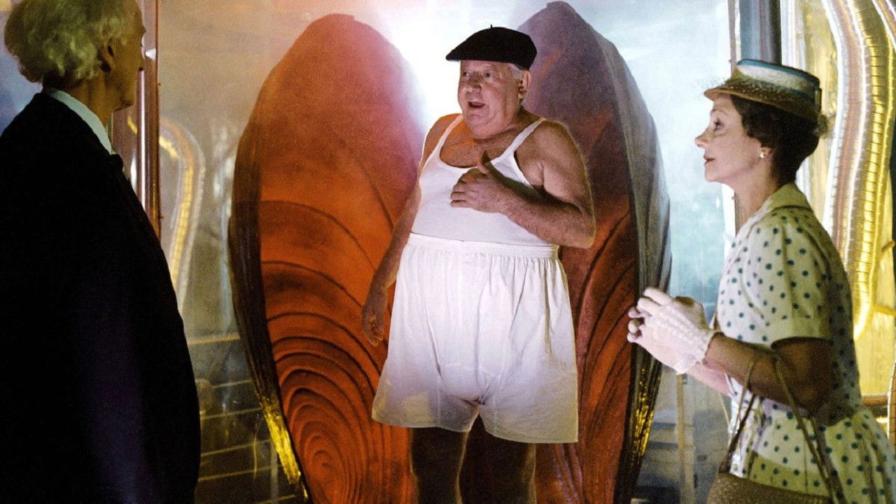 Fantozzi 2000 - The Cloning backdrop