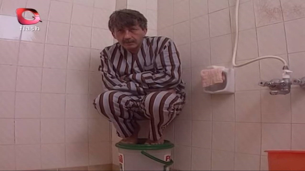 Gerçek Kesit backdrop