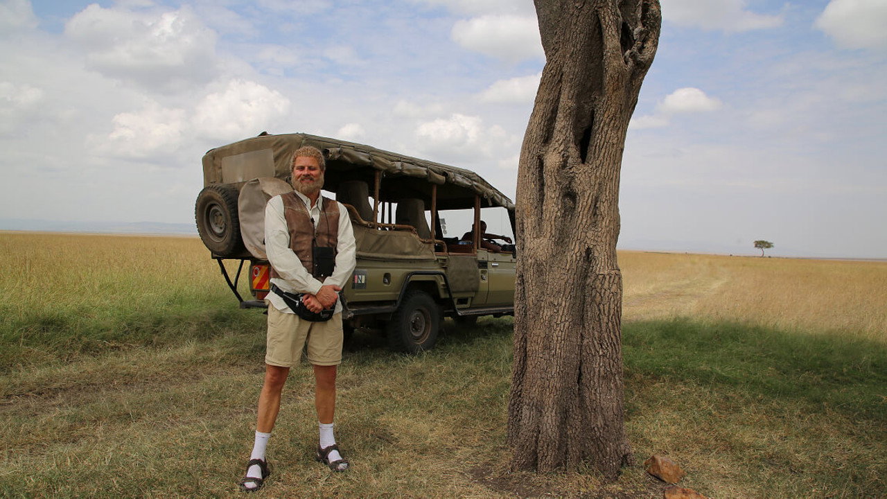 Narvestad tar ferie backdrop