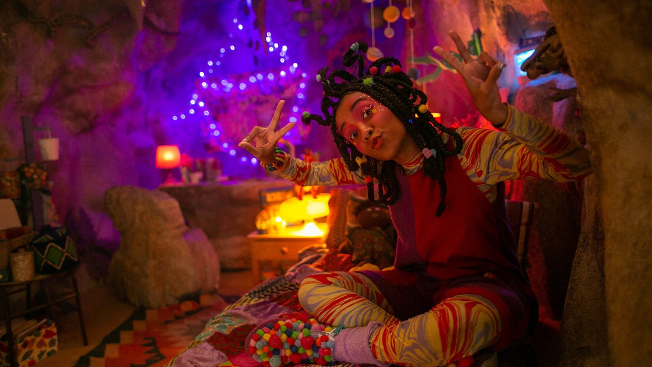 A Caverna de Petra backdrop