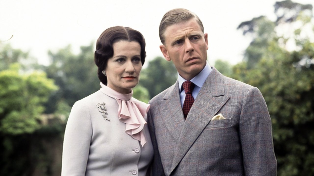 Edward and Mrs Simpson backdrop