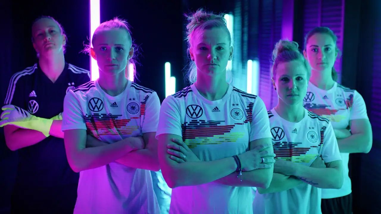 Born For This - Mehr als Fussball backdrop