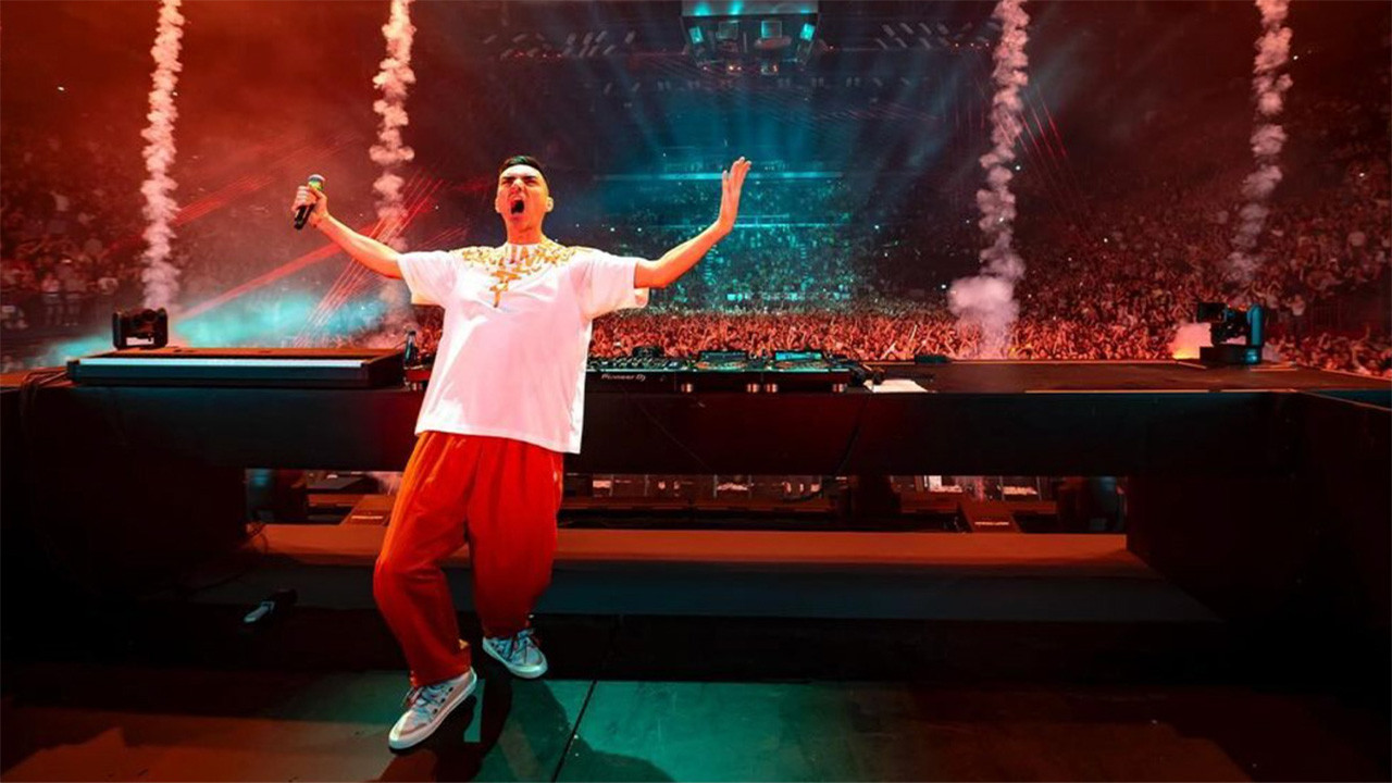 San Siro Dance backdrop