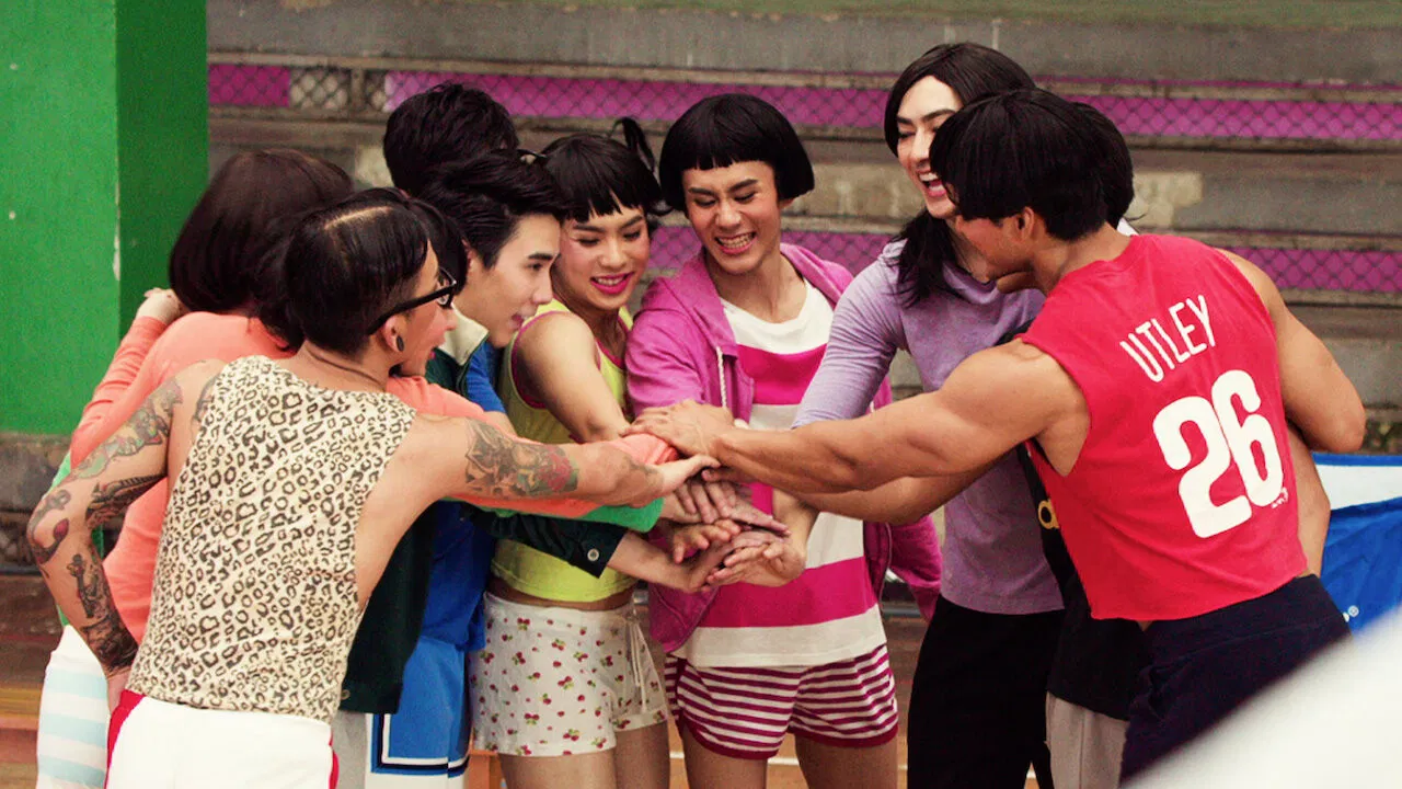 Iron Ladies Roar! backdrop