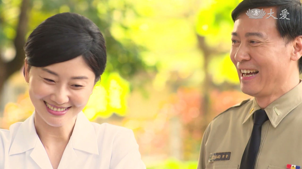 The Trio in Town backdrop