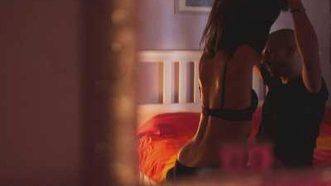 Alta Infedeltà backdrop