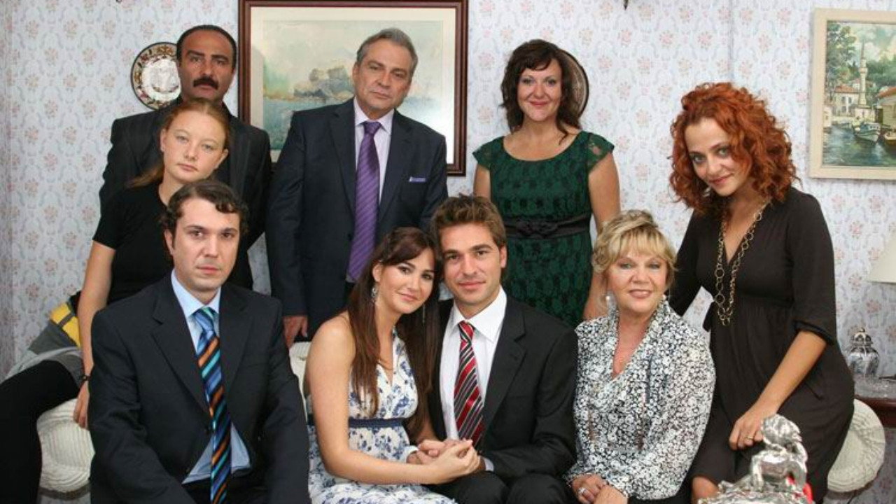 Sevgili Dünürüm backdrop