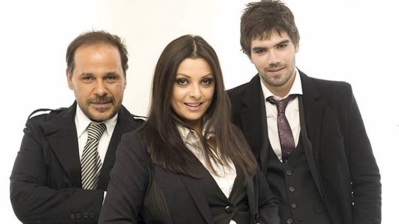 Το Κόκκινο Δωμάτιο backdrop