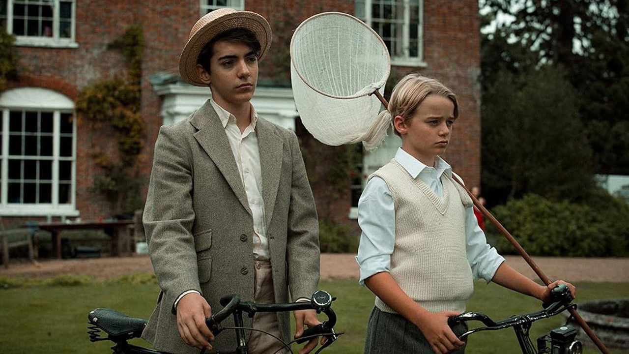 Queen of Spain backdrop