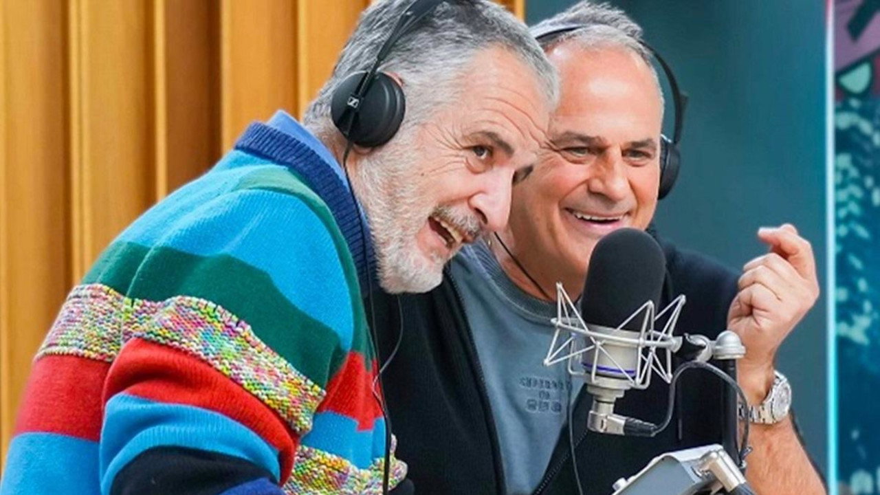 TV8 Gialappa's night backdrop