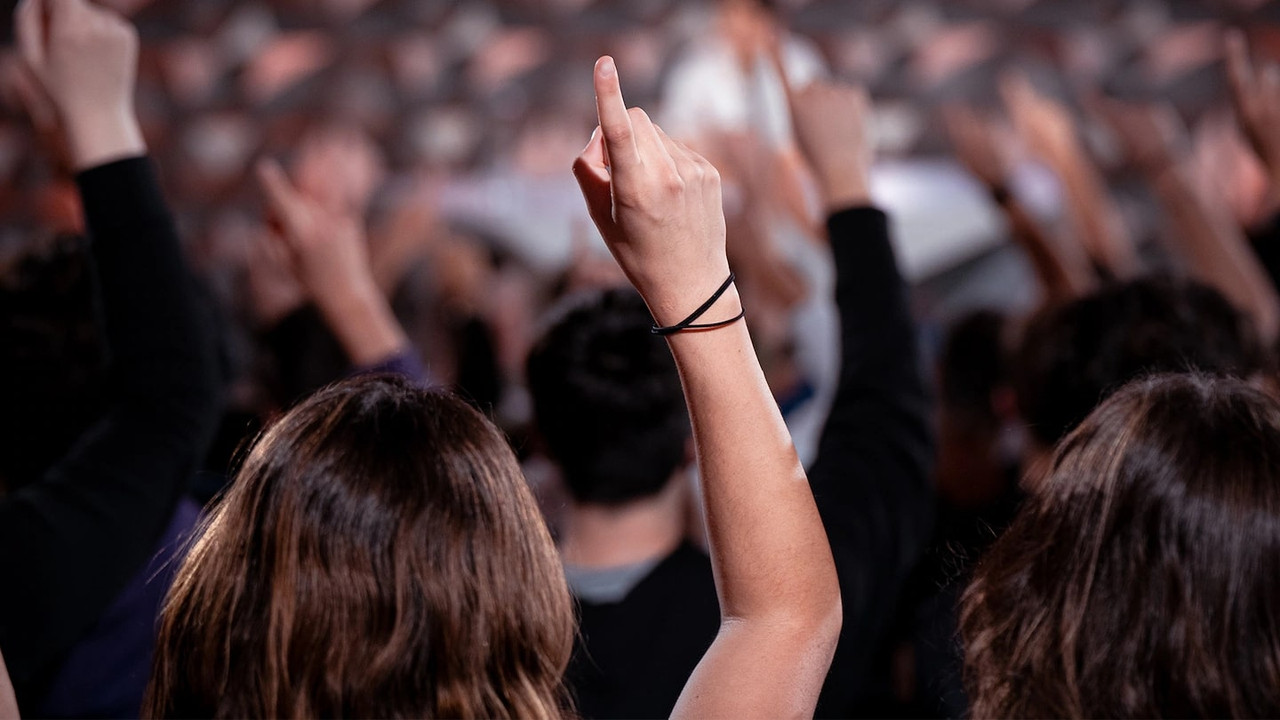 La Conferenza Stampa backdrop