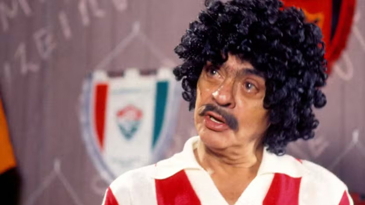 Chico Total backdrop