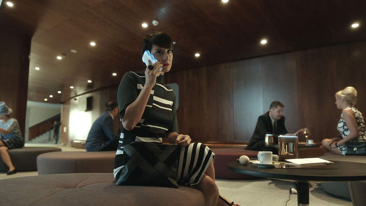 I Am Lying Now backdrop