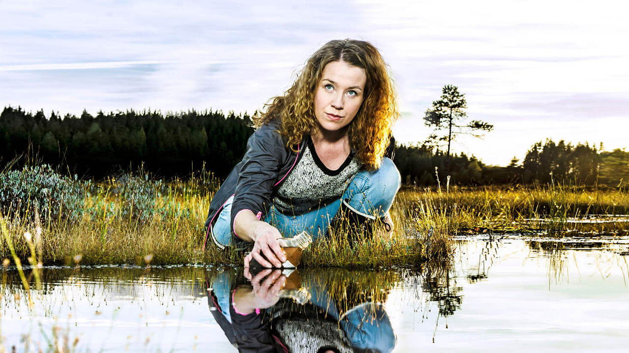 Pintaa syvemmältä backdrop