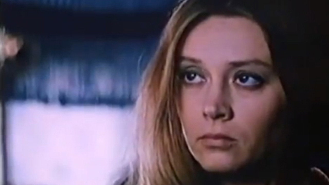 Pretty Mouth and Green My Eyes backdrop