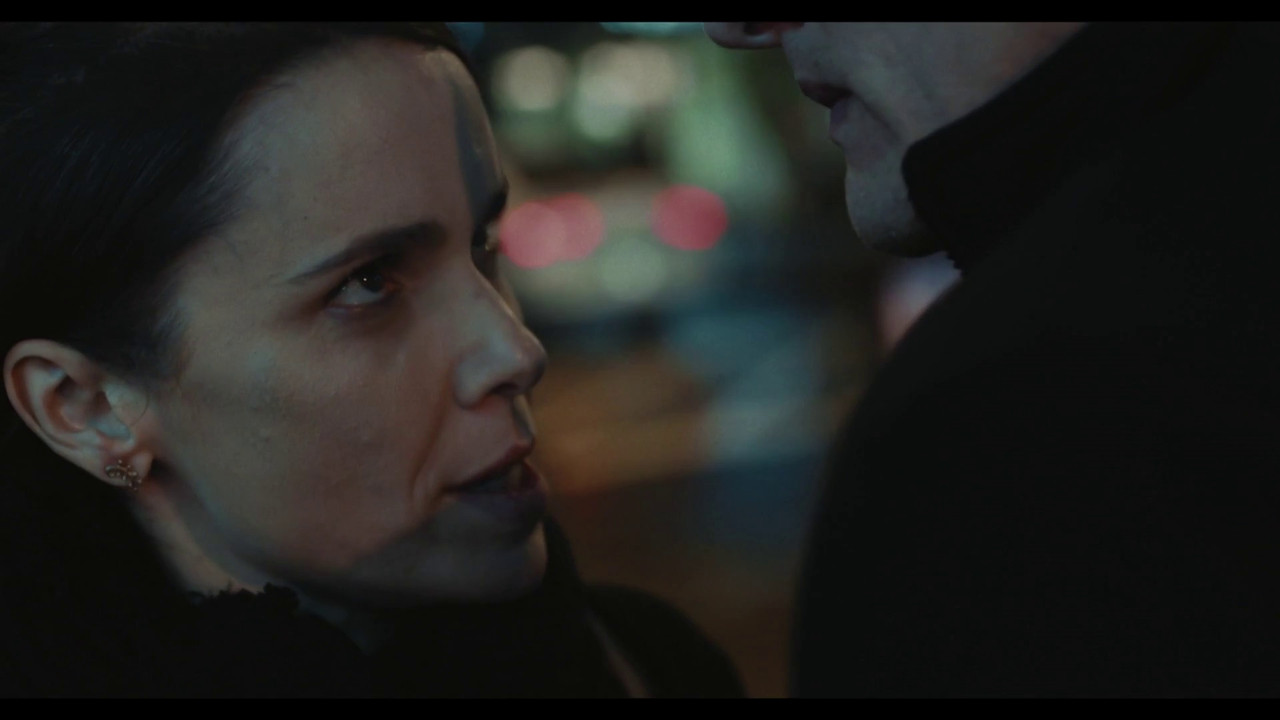 Vítimas Digitais backdrop