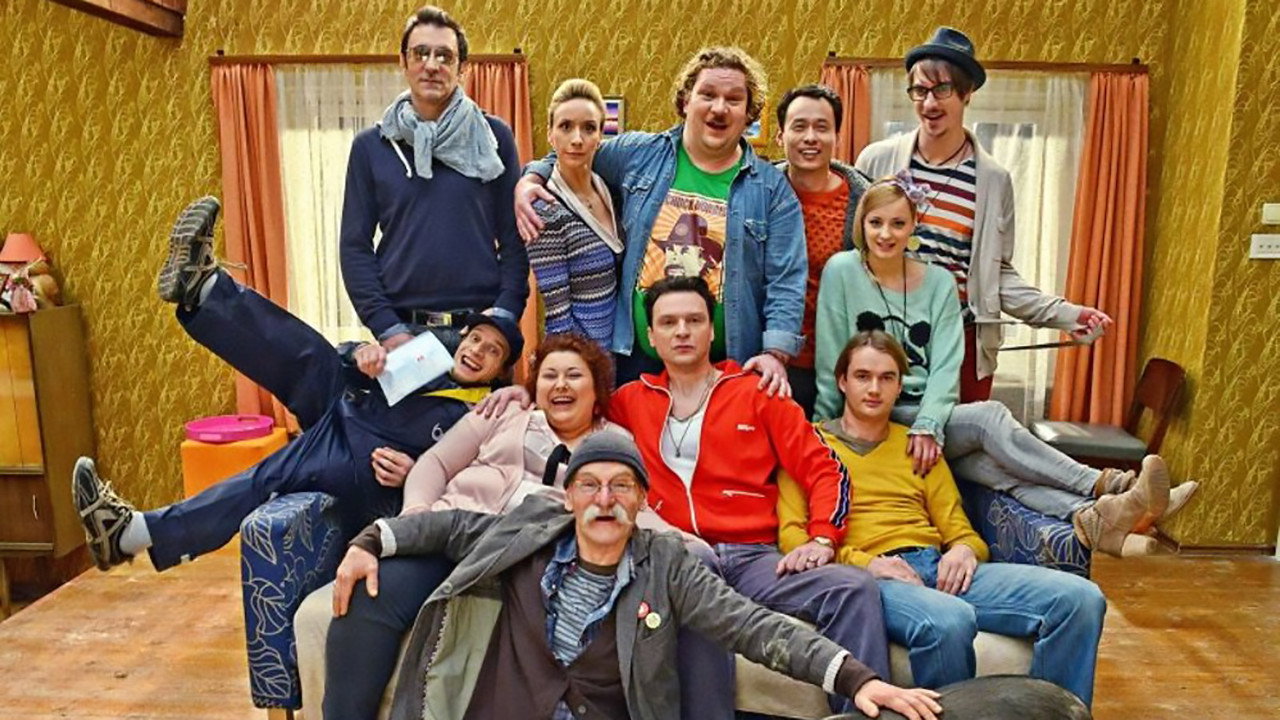 Straight Ten backdrop