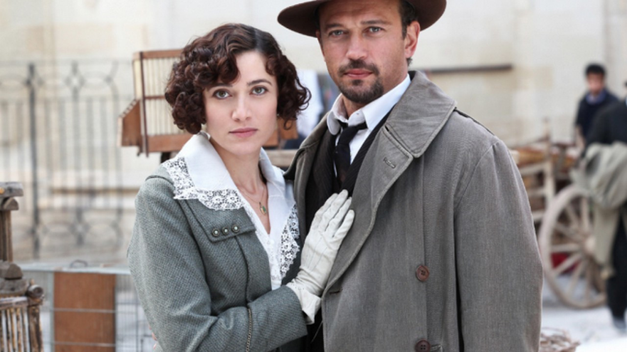 Cesare Mori backdrop