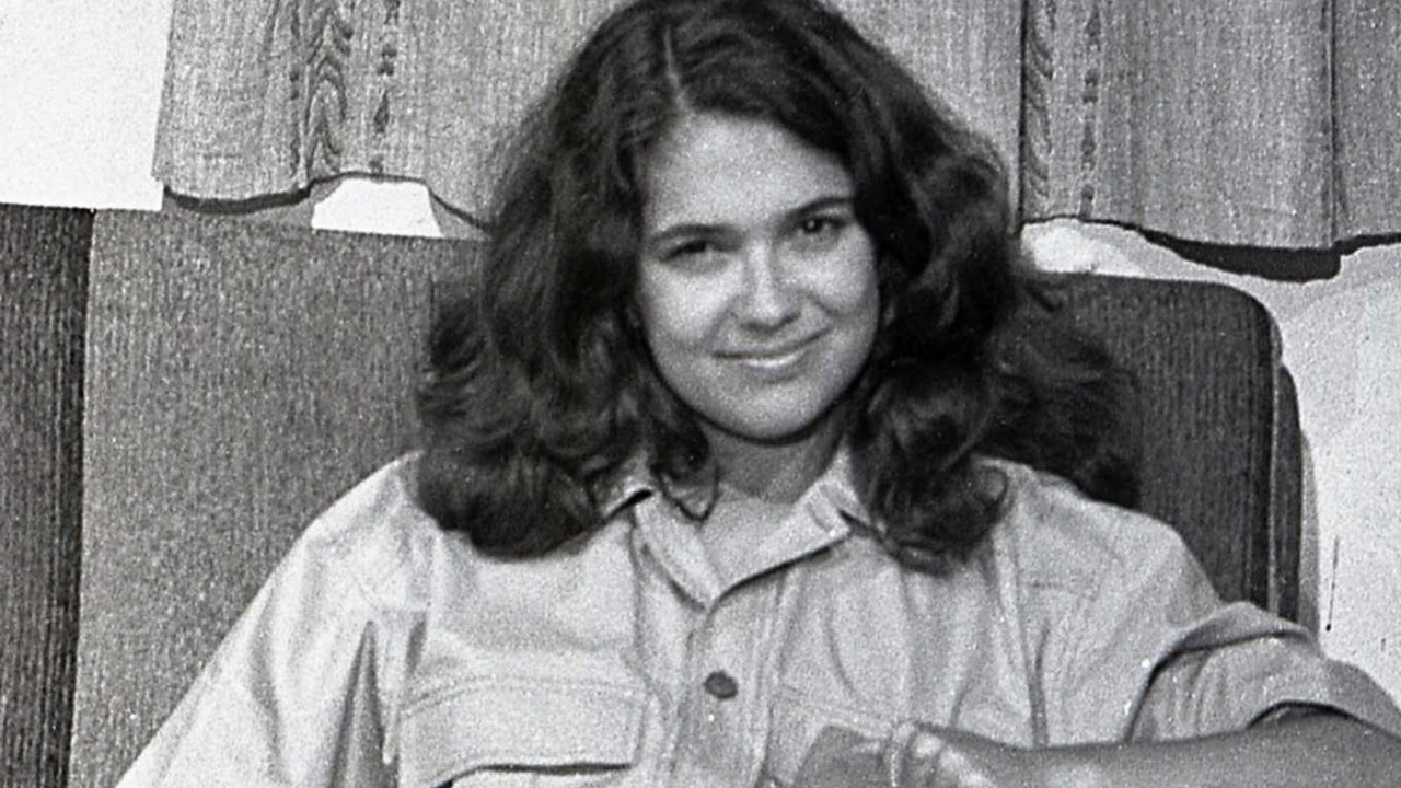 Cortina de Vidro backdrop