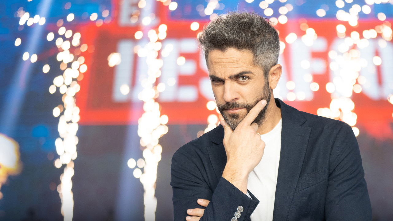 El Desafío backdrop