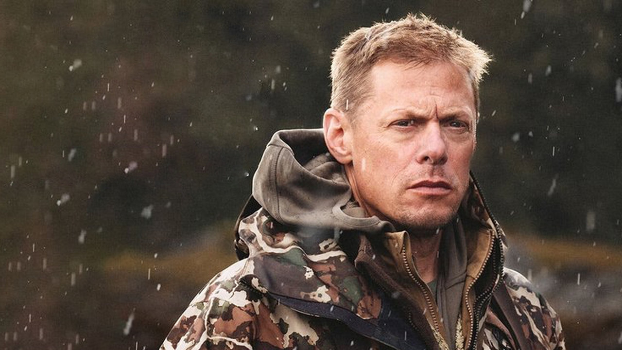 Hunting History with Steven Rinella backdrop