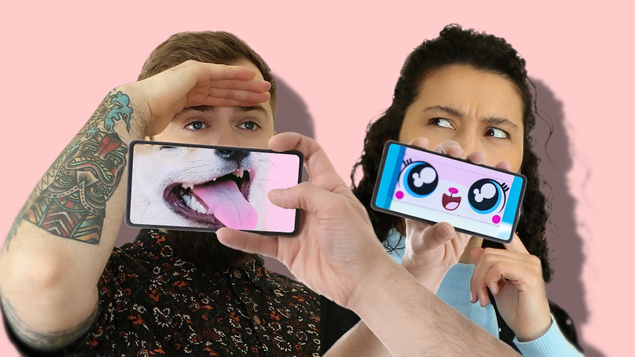 En slags nyheder med Flykt & Nørgaard backdrop