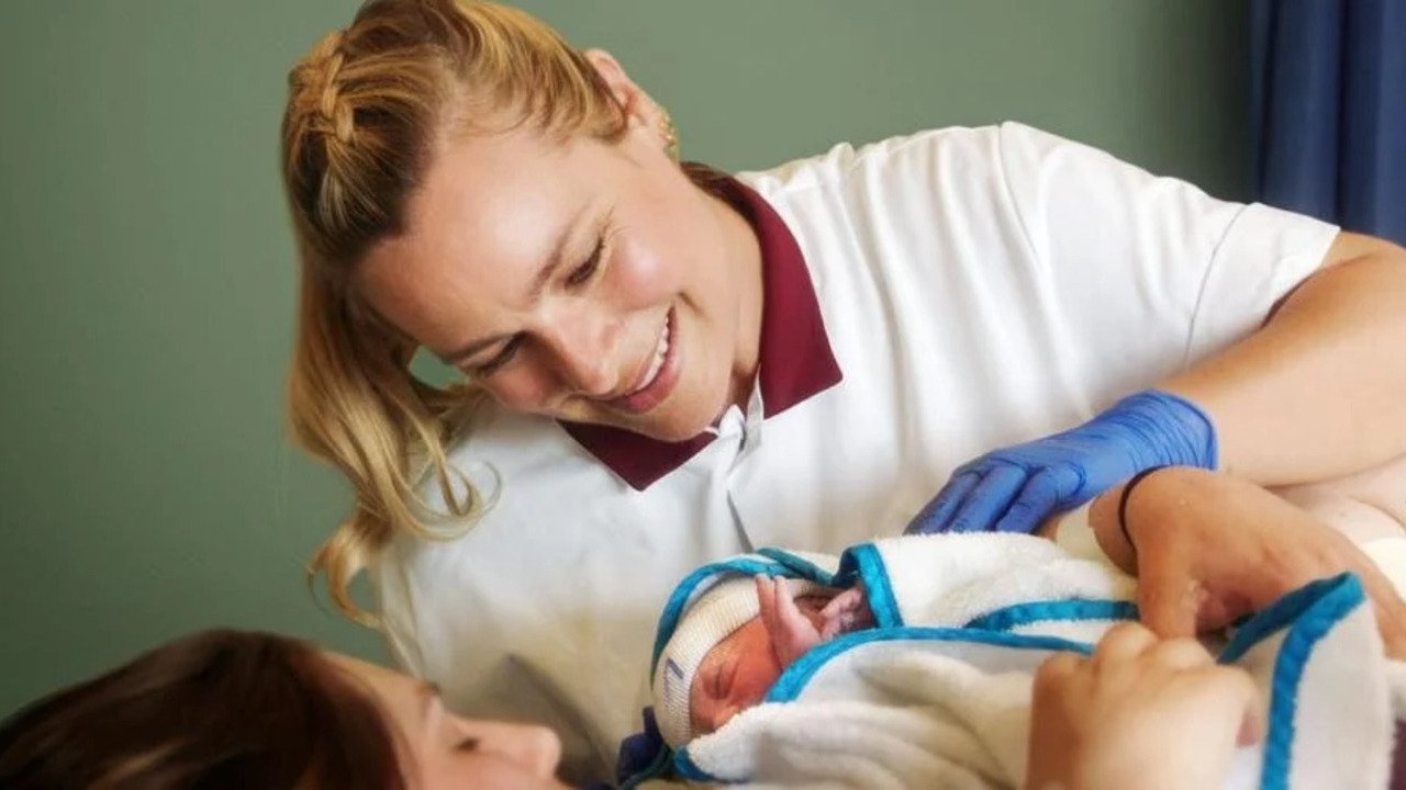 Een Echte Job: Vroedvrouw An backdrop