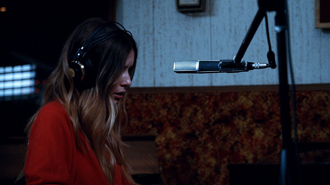 HAIM / Valentine backdrop