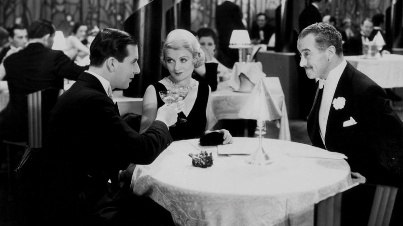 Lady with a Past backdrop