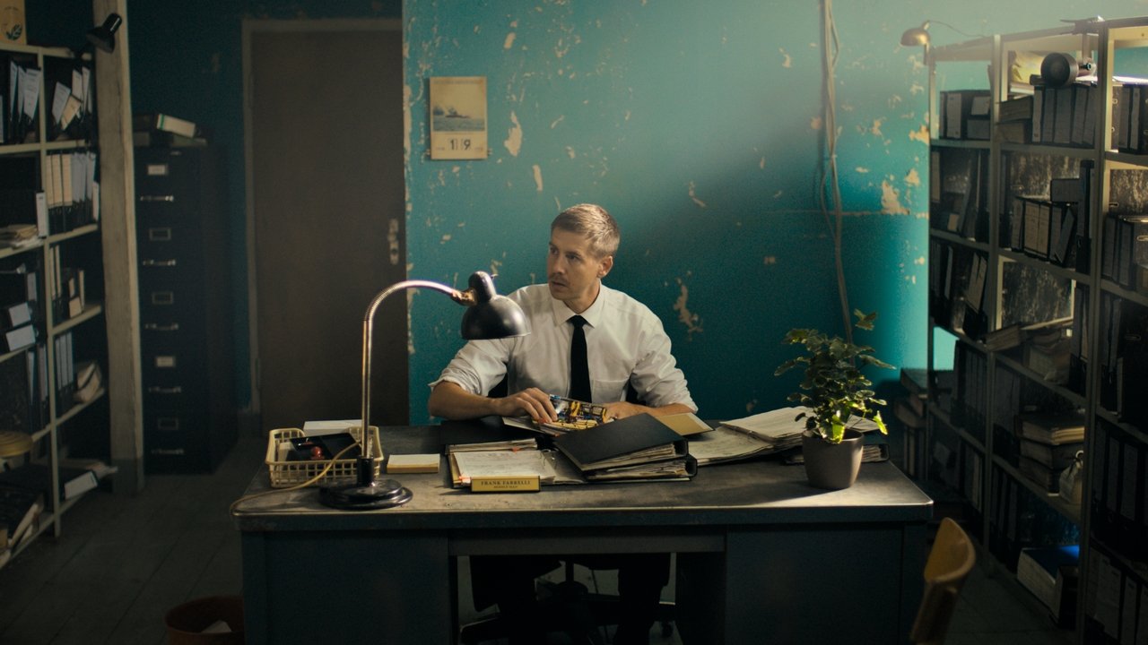 The Middle Man backdrop