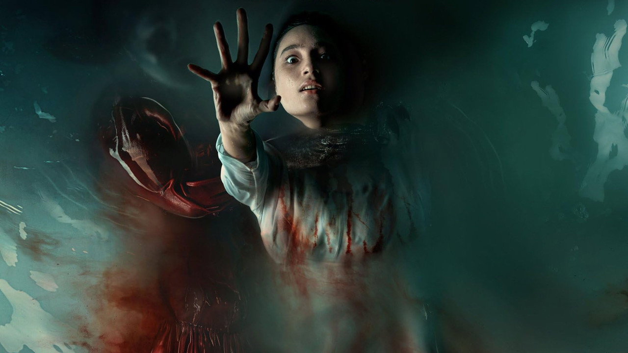 Perempuan Bergaun Merah backdrop