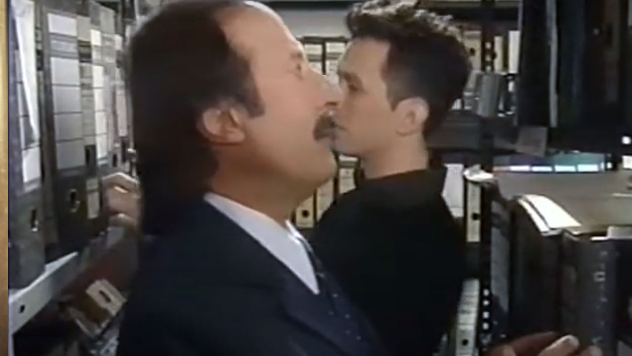 Durmiendo con mi jefe backdrop