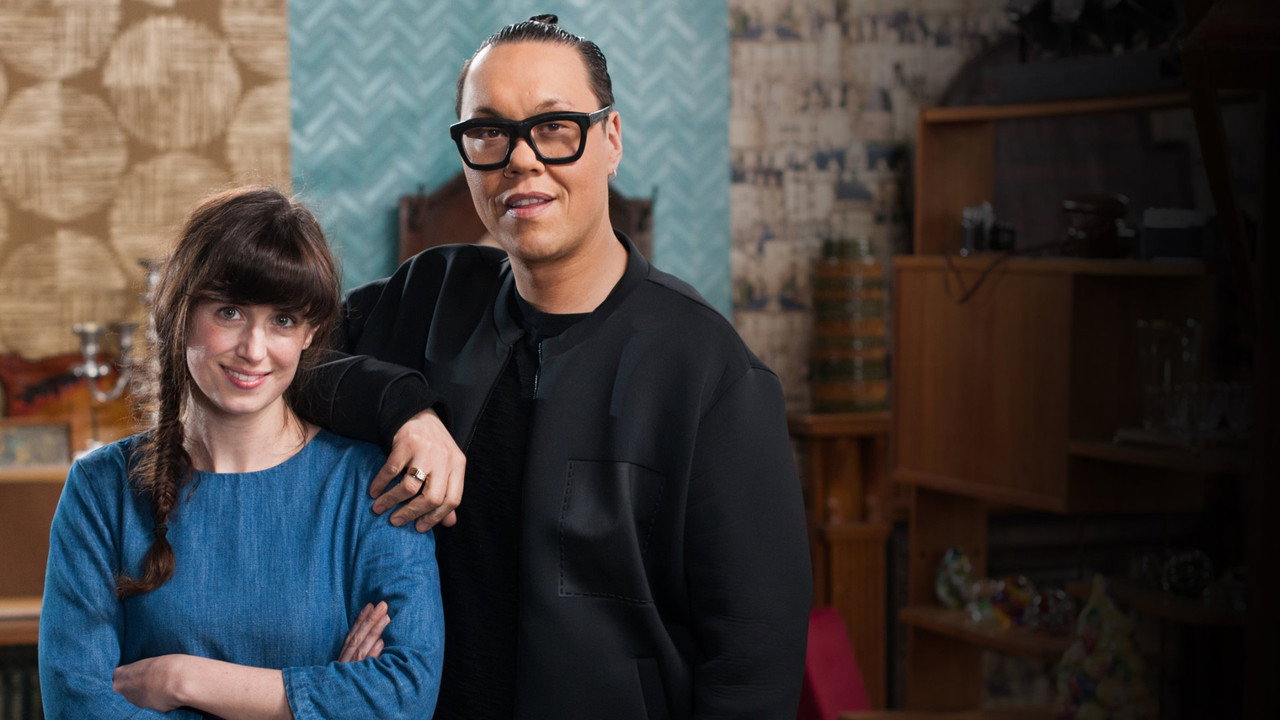 Gok's Fill Your House for Free backdrop
