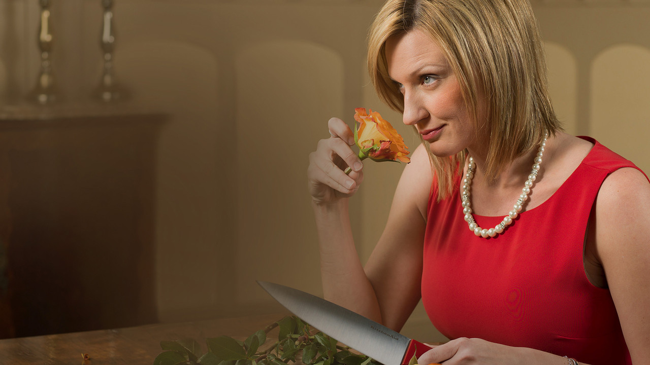 How (Not) to Kill Your Husband backdrop