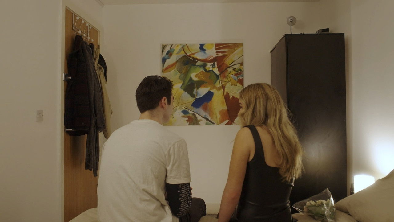 Bedroom With Green Centre backdrop