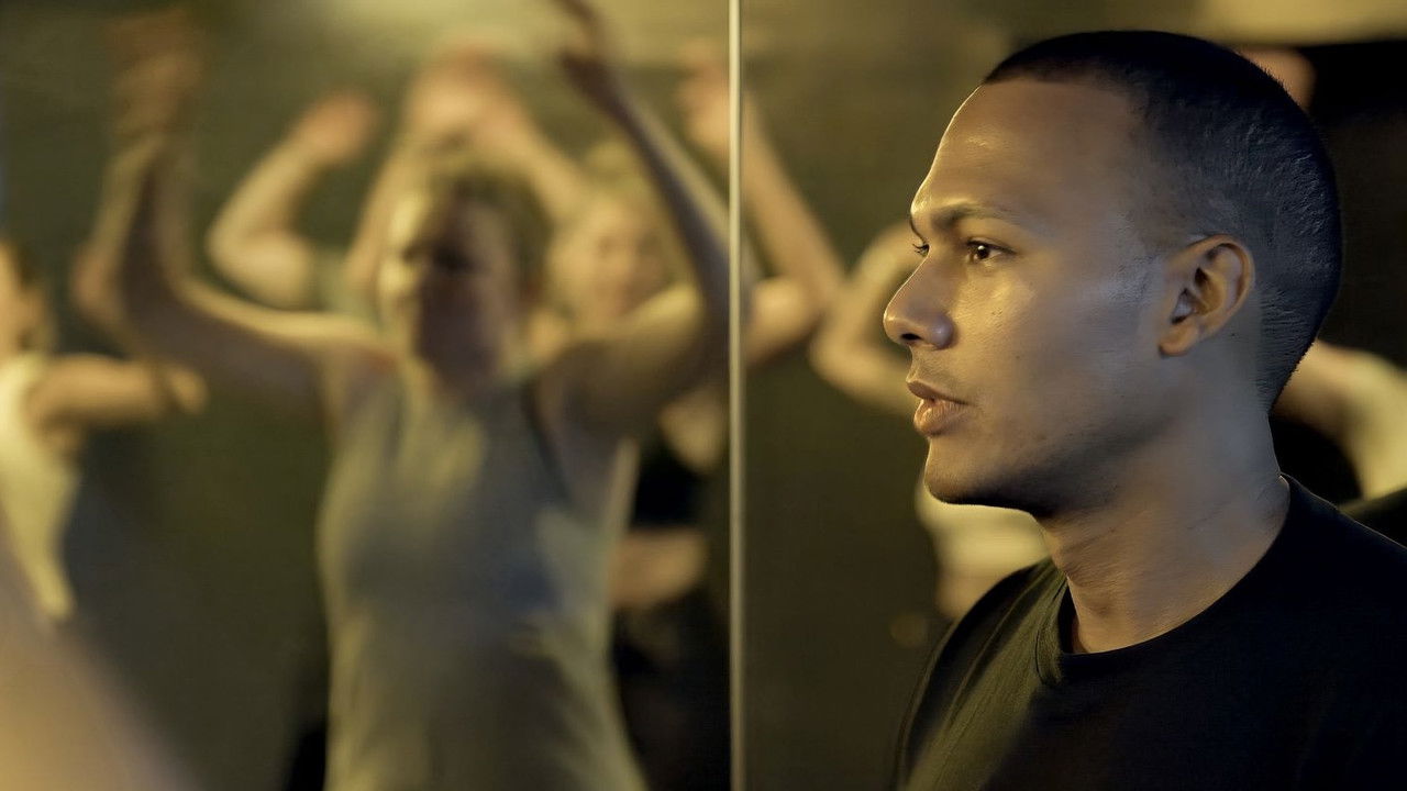 Conbody VS Everybody backdrop