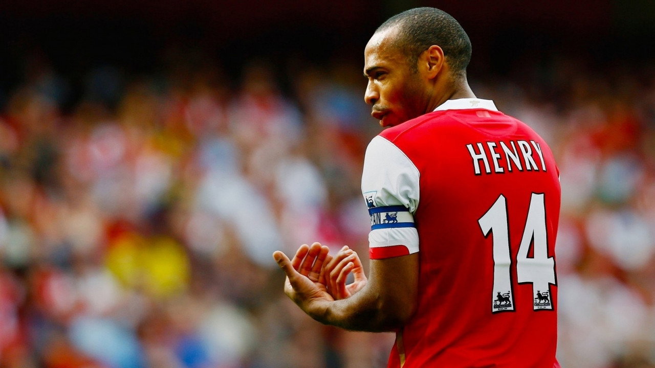 Thierry Henry - Legend backdrop