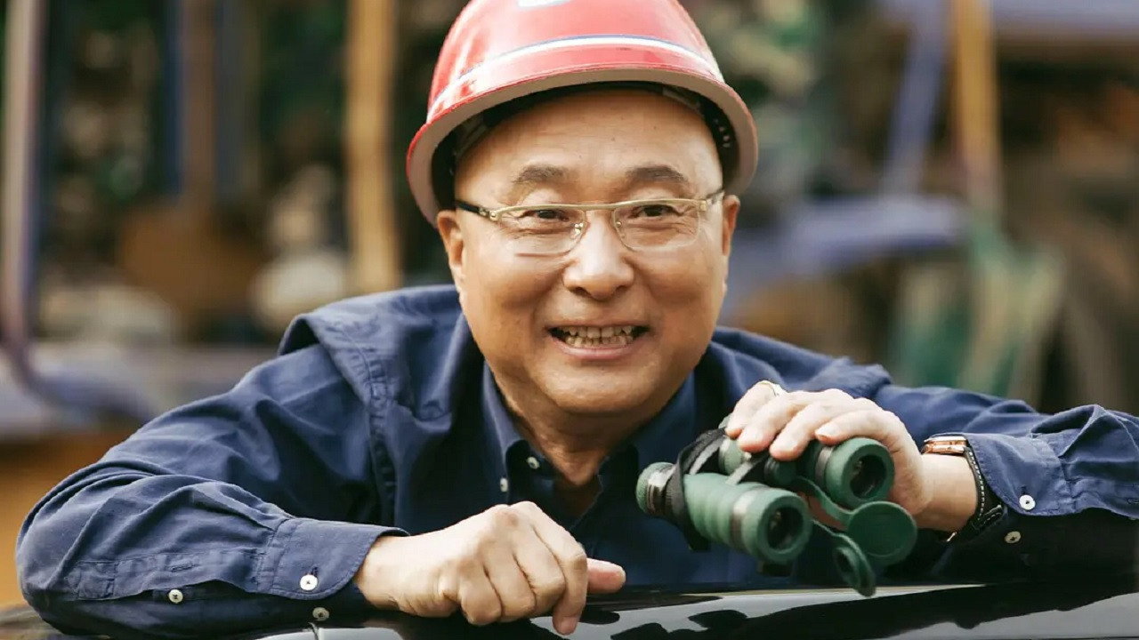 A Big House backdrop