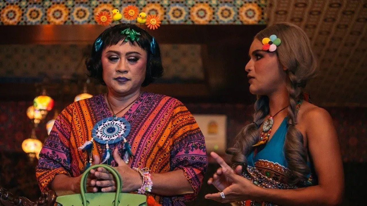 Oh My Ghost 6 backdrop