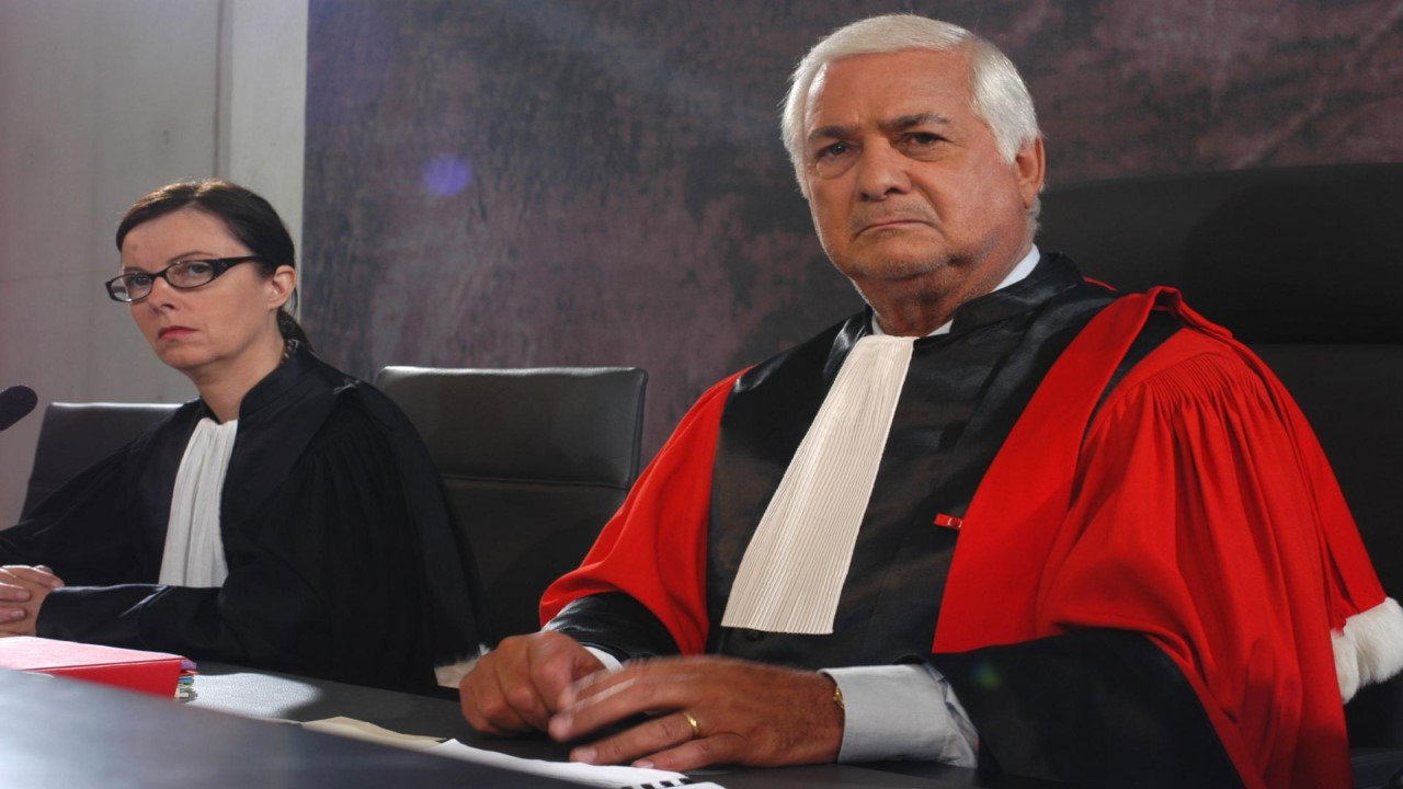 Le Président Ferrare backdrop