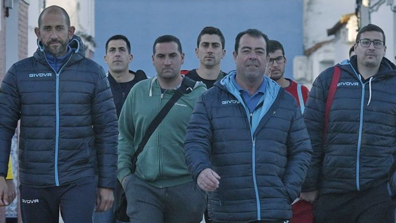 Maribáñez. The world’s worst team. backdrop