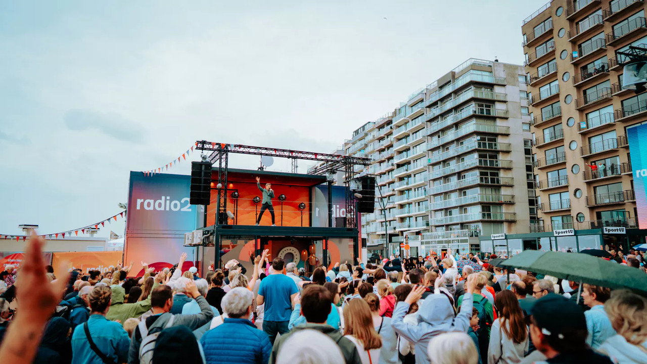 Radio2 aan zee backdrop