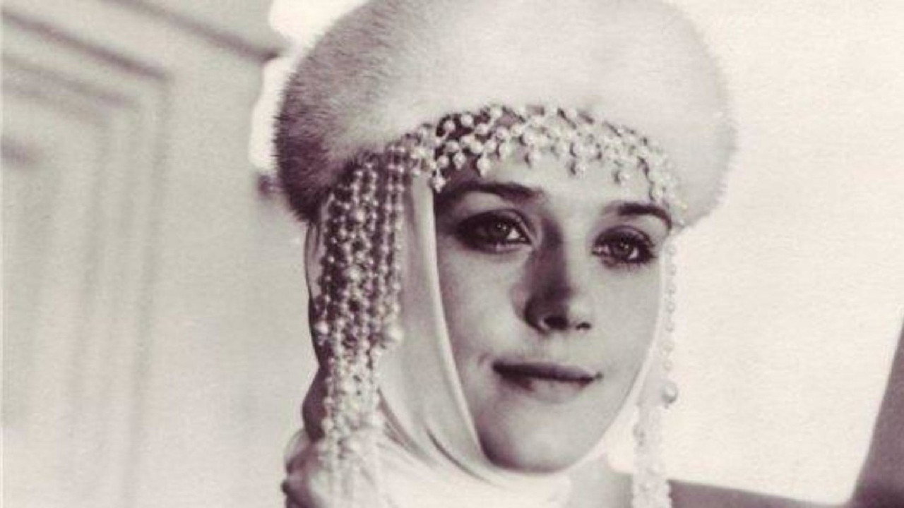 Bells of Autumn backdrop