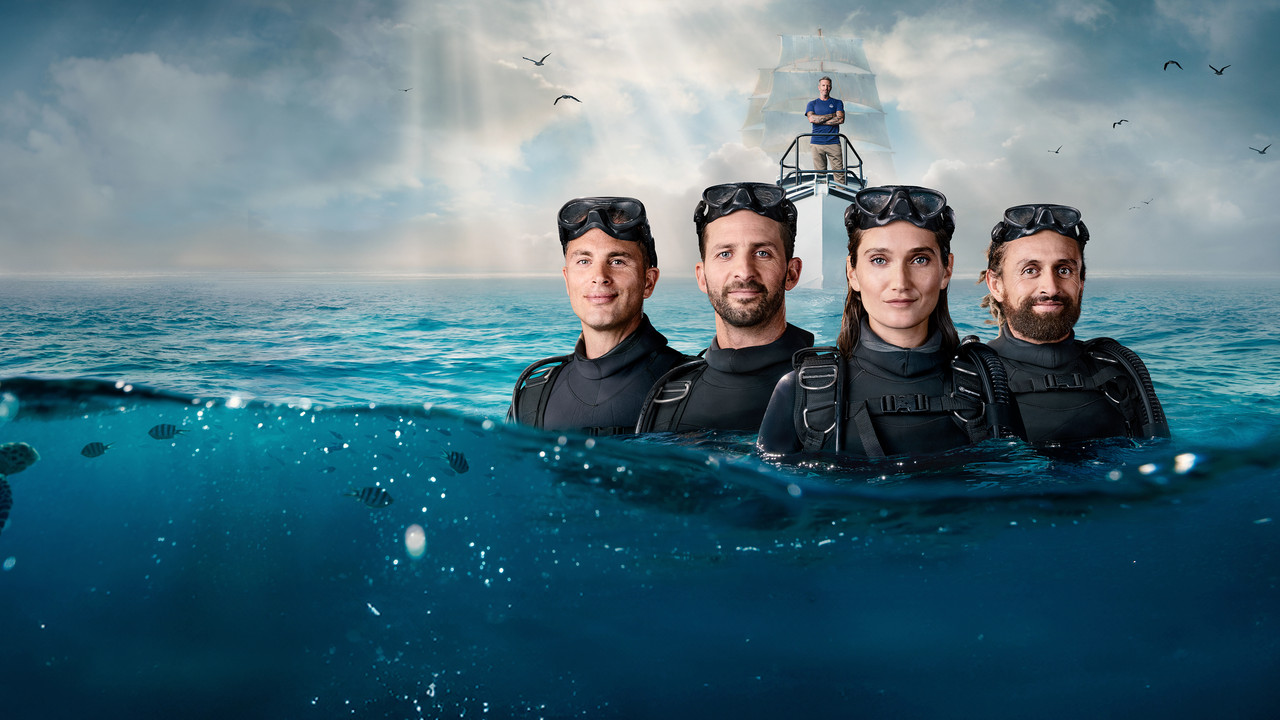 Shipwreck Hunters Australia backdrop