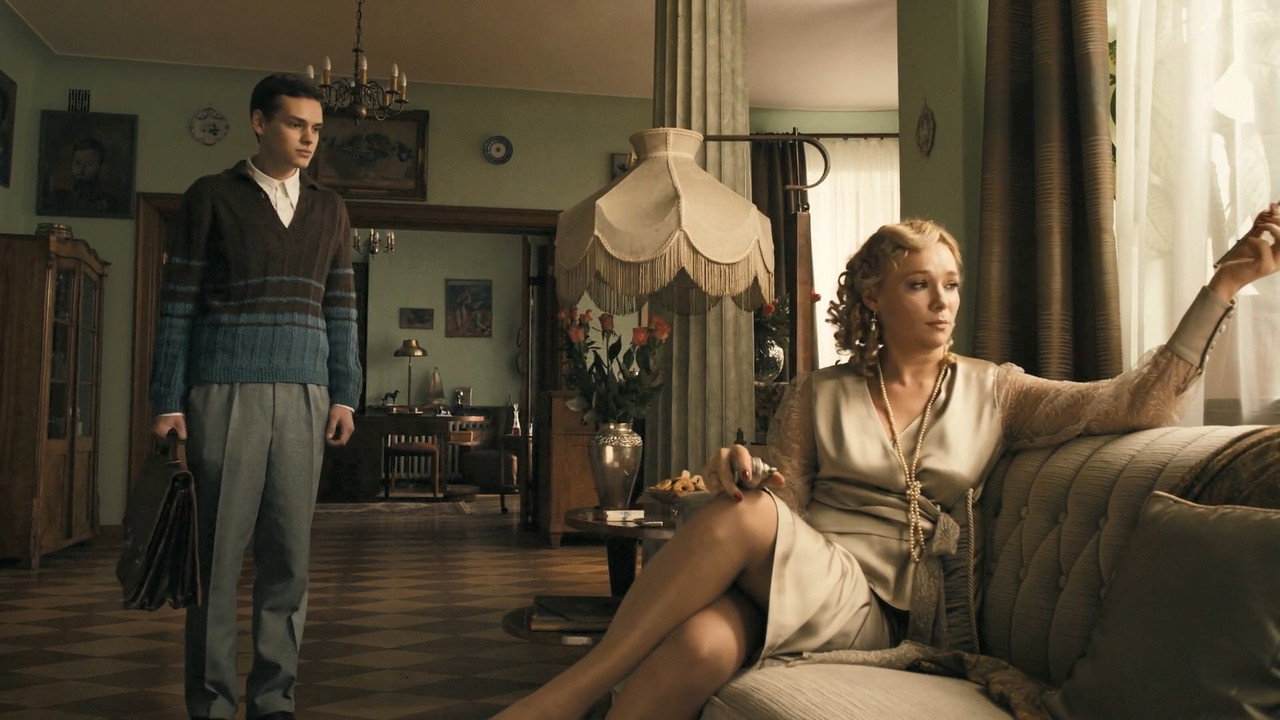 Mała matura 1947 backdrop