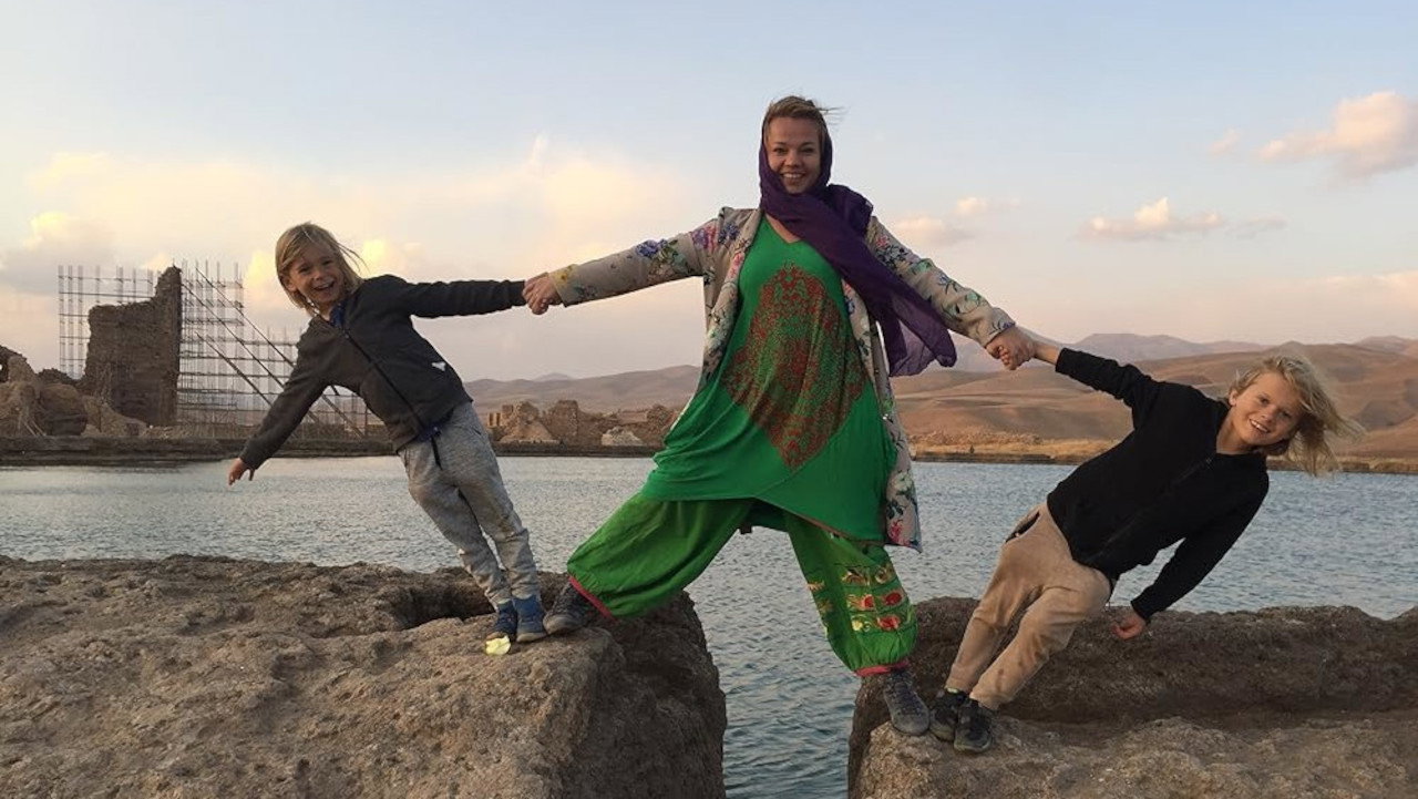 Meie aasta Iraanis backdrop